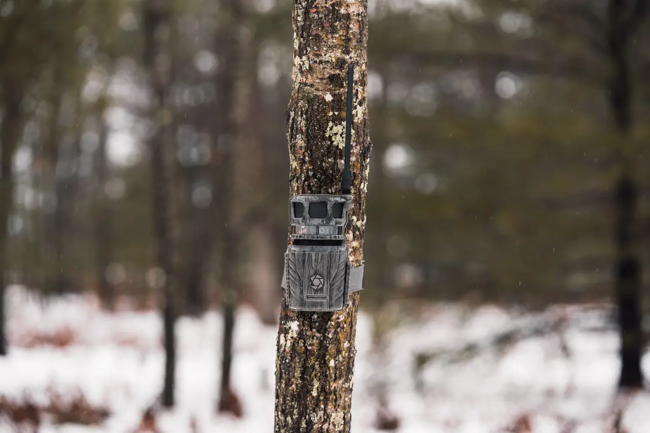 Revolver Pro 360° Cellular Trail Camera | Stealth Cam